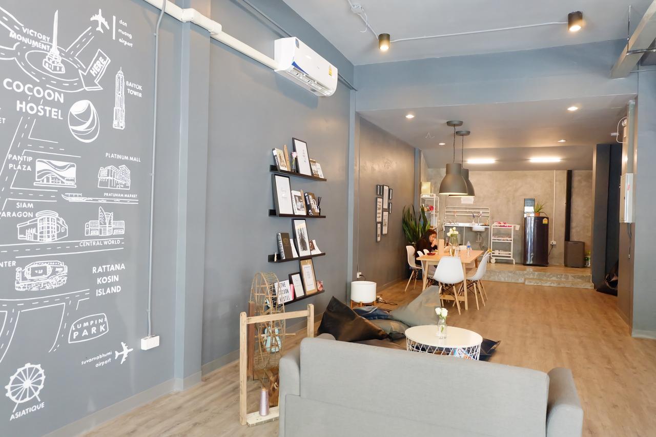 The Cocoon Hostel Bangkok Esterno foto