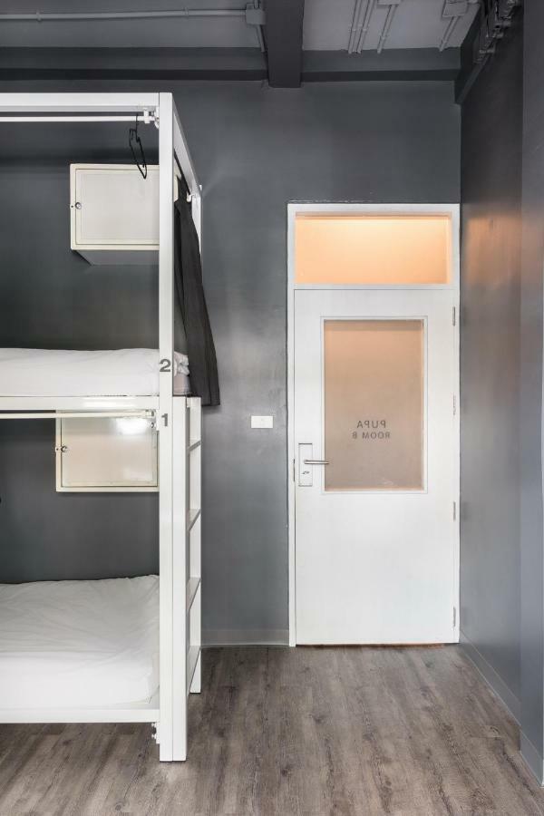 The Cocoon Hostel Bangkok Esterno foto