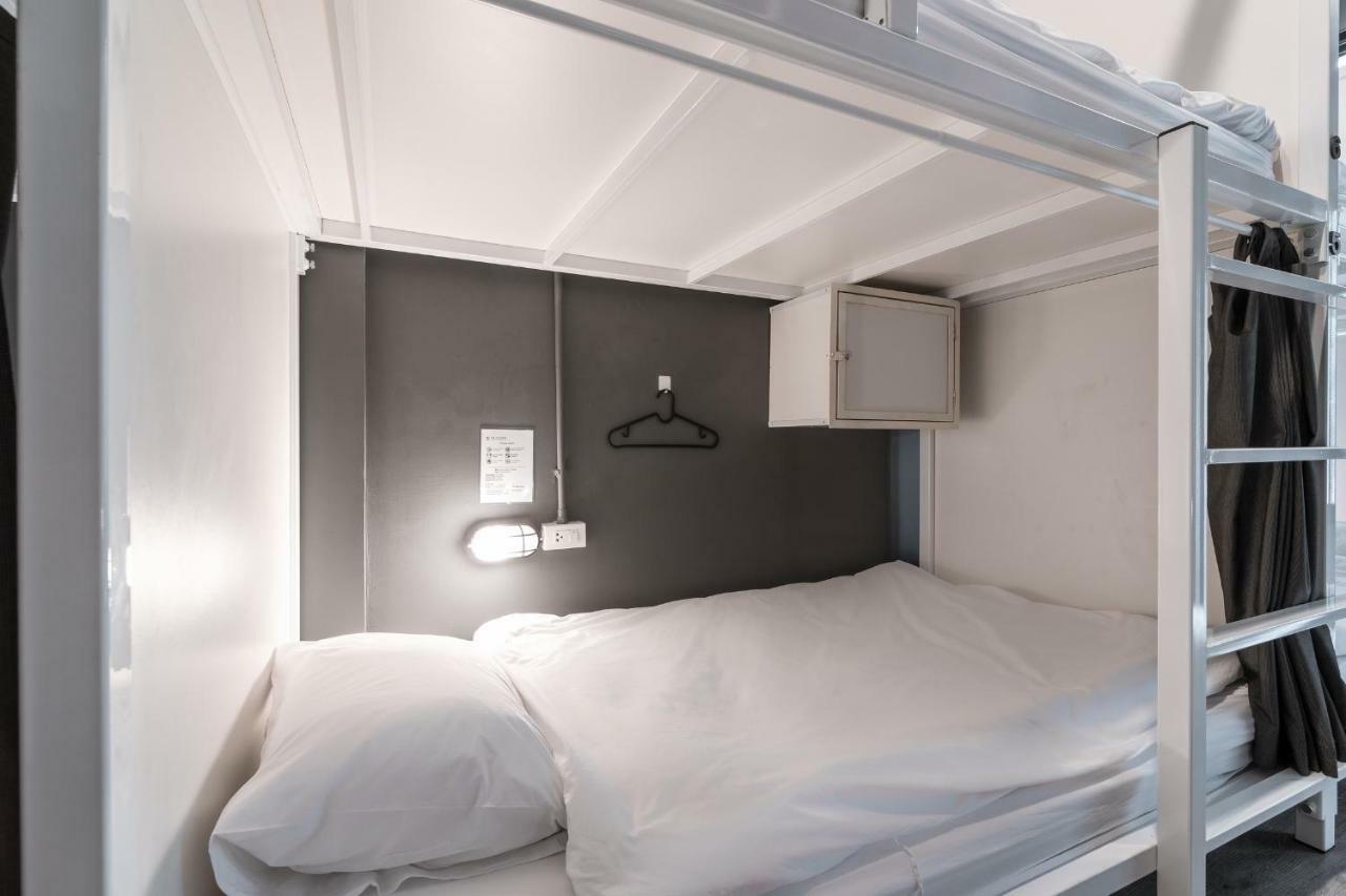 The Cocoon Hostel Bangkok Esterno foto
